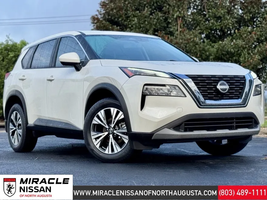 2023 Nissan Rogue SV photo 1