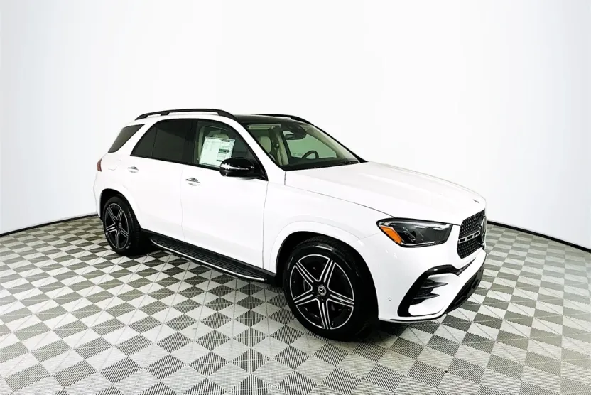 2026 Mercedes Benz GLE 450 4MATIC photo 1