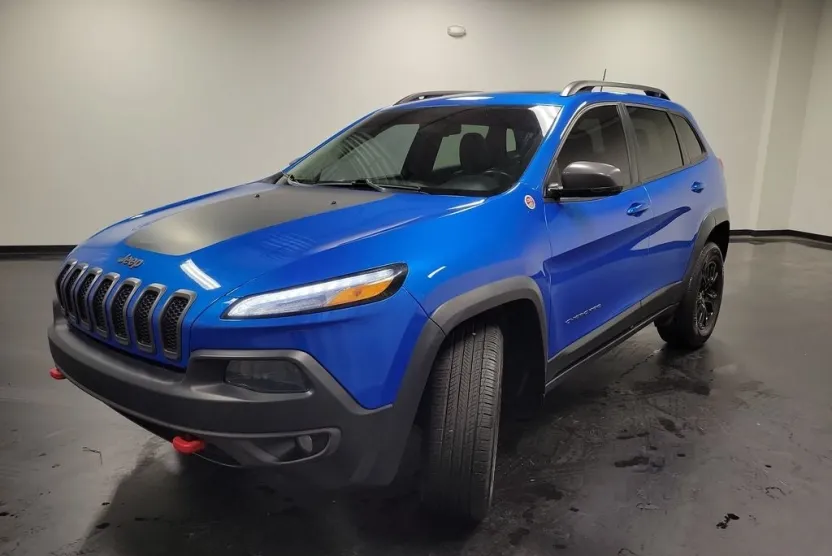 2018 Jeep Cherokee Trailhawk photo 1