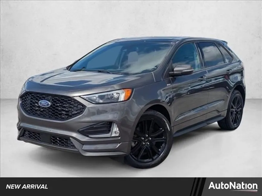 2020 Ford Edge ST photo 1