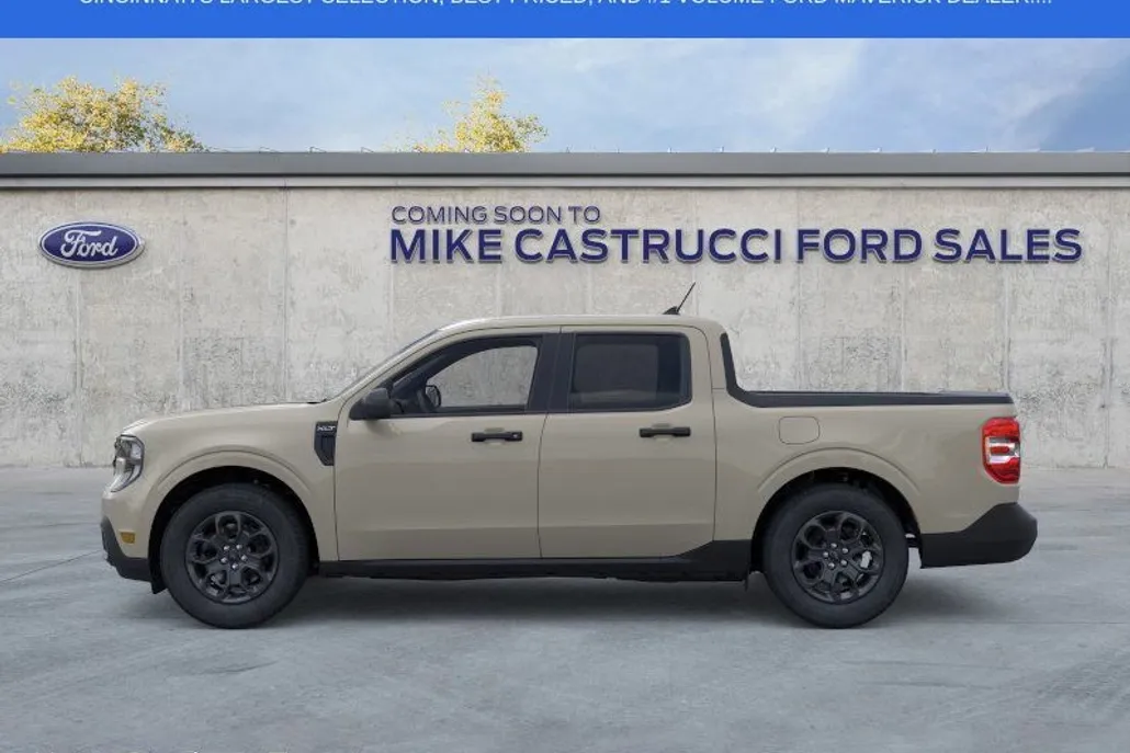 2025 Ford Maverick XLT photo 1