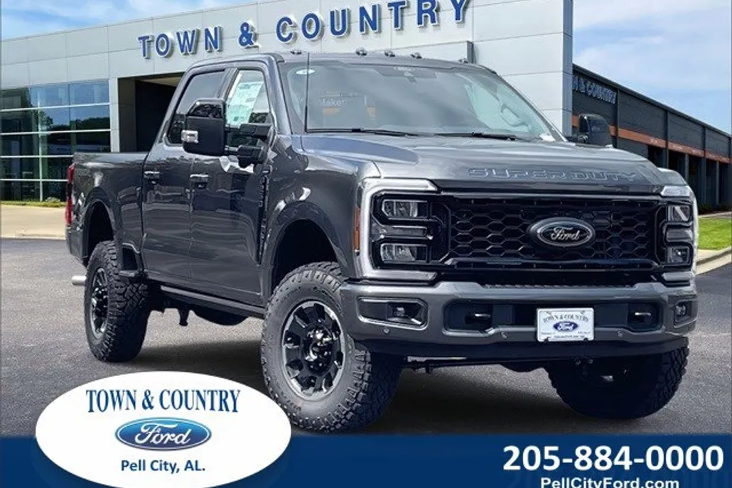 2026 Ford F-250 Lariat photo 1
