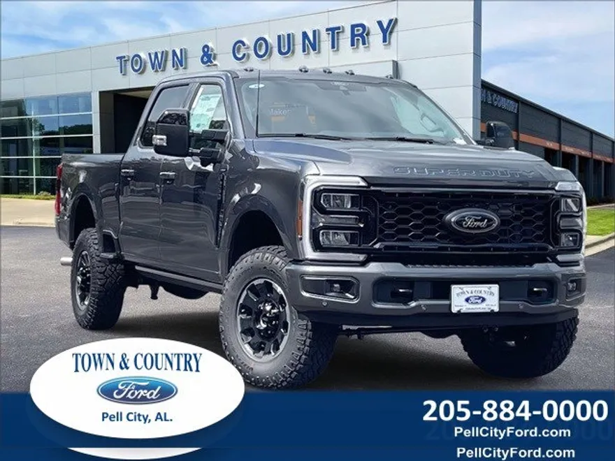 2026 Ford F-250 Lariat photo 1