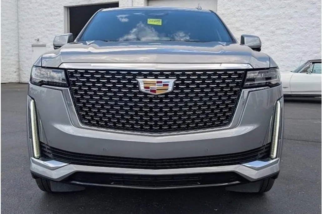 2023 Cadillac Escalade Premium Luxury photo 1