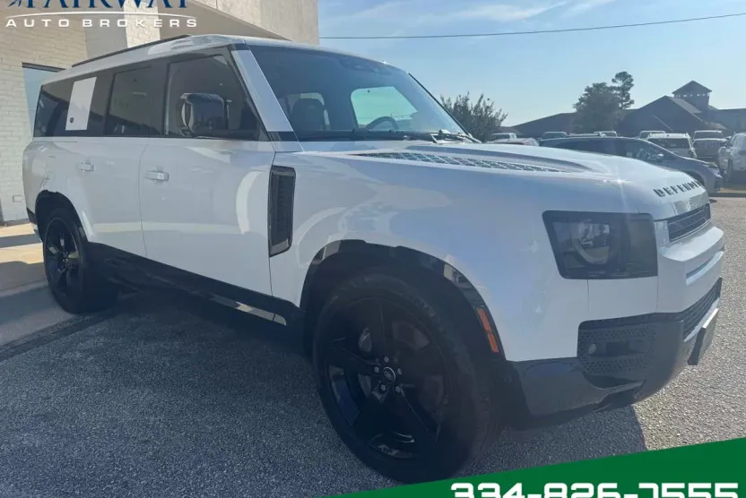 2024 Land Rover Defender X-Dynamic SE photo 1