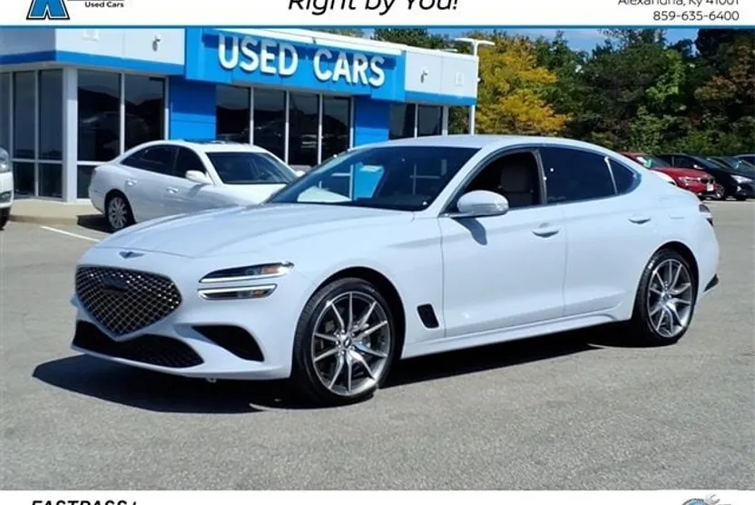 2023 Genesis G70 3.3T photo 1