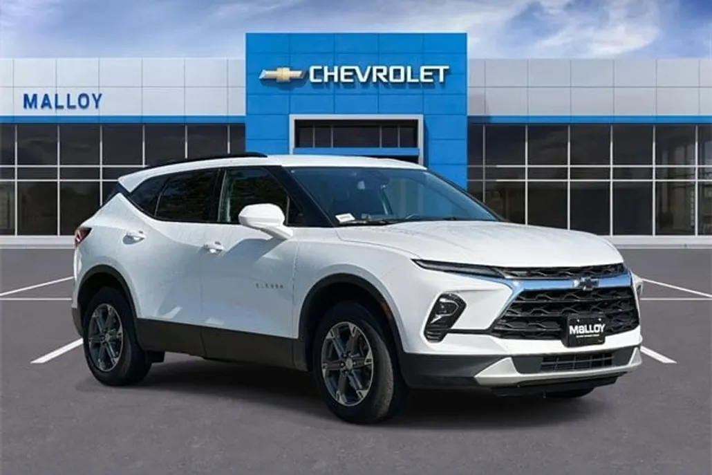 2024 Chevrolet Blazer 2LT photo 1