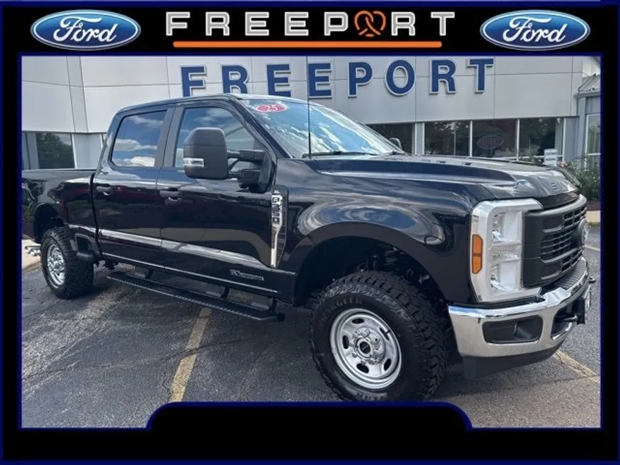 2026 Ford F-350 photo 1