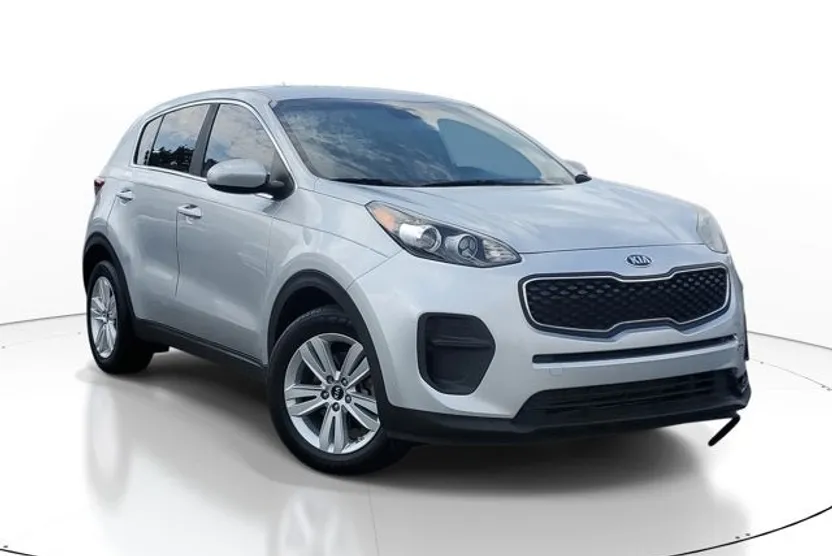 2017 Kia Sportage LX photo 1