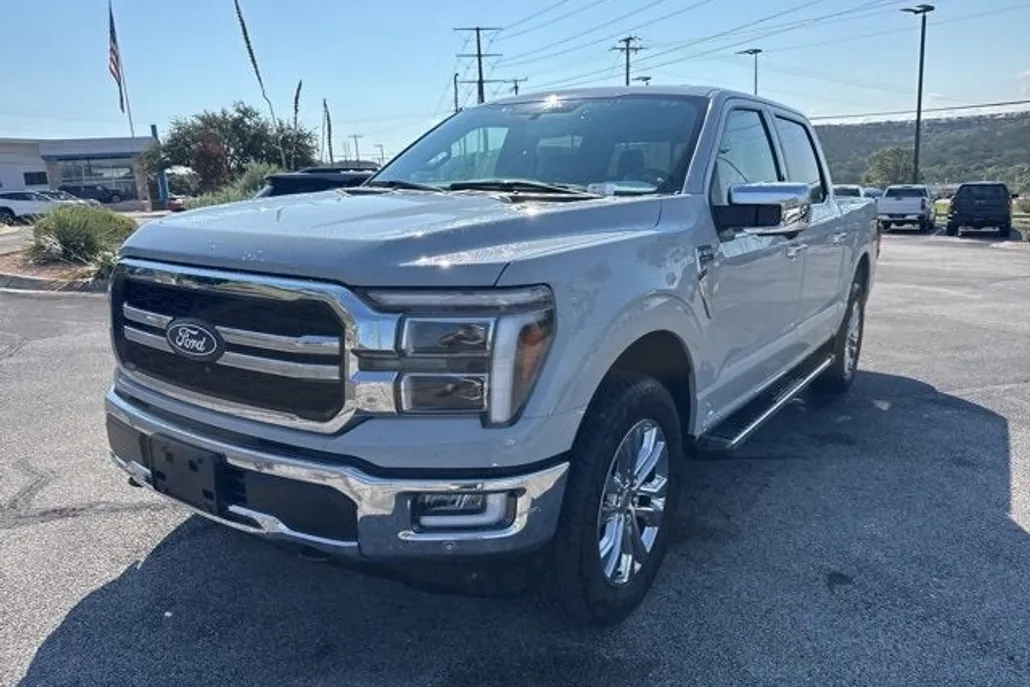 2024 Ford F-150 Lariat photo 1