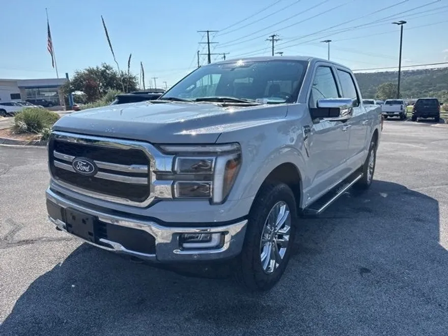 2024 Ford F-150 Lariat photo 1