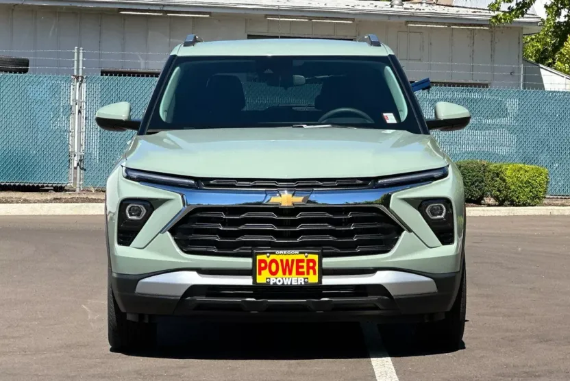 2026 Chevrolet Trailblazer LT photo 1
