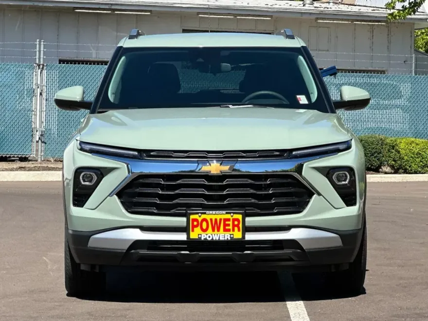 2026 Chevrolet Trailblazer LT photo 1
