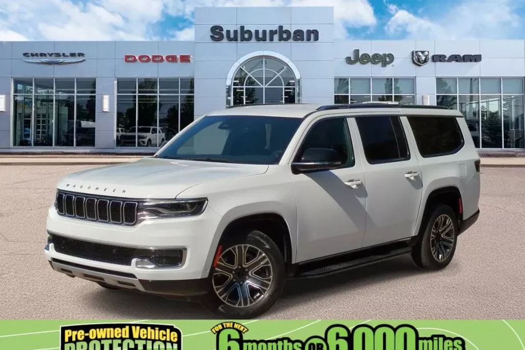 2024 Jeep Wagoneer L Series II photo 1