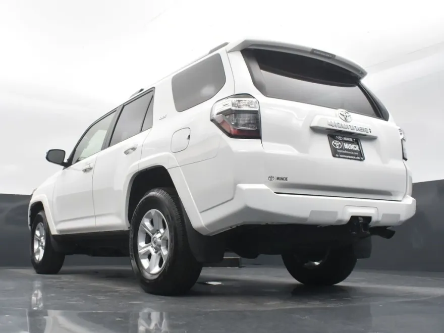 2024 Toyota 4Runner SR5 photo 35