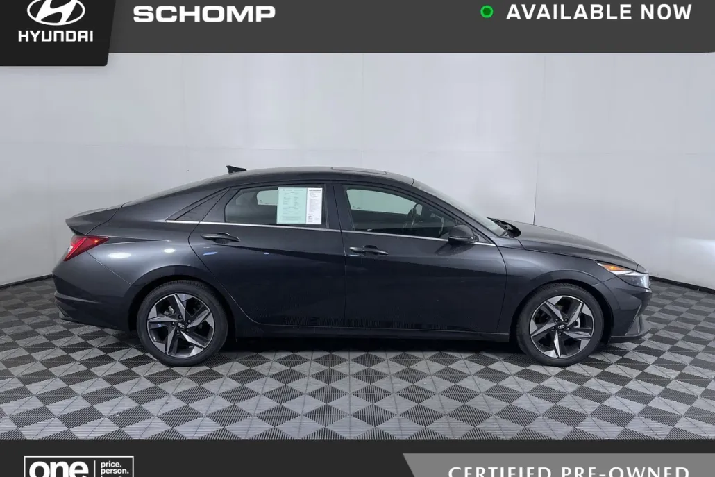 2023 Hyundai Elantra Limited photo 1