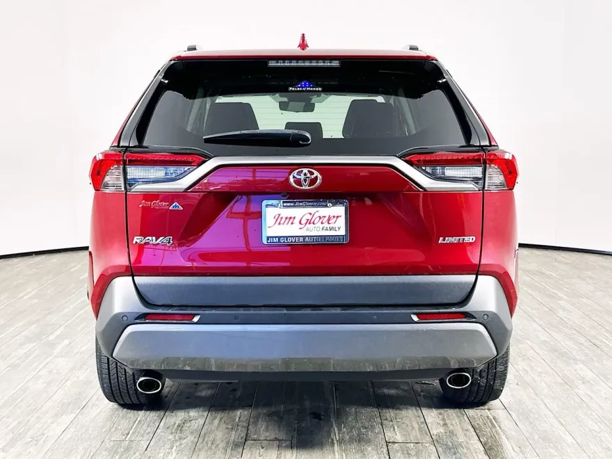 2020 Toyota RAV4 Limited photo 1