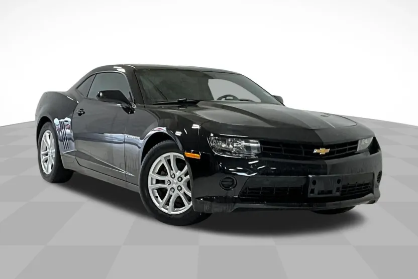 2015 Chevrolet Camaro photo 1