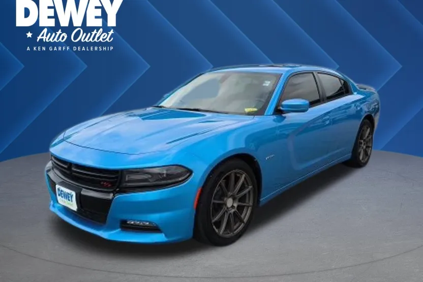 2016 Dodge Charger R/T photo 1