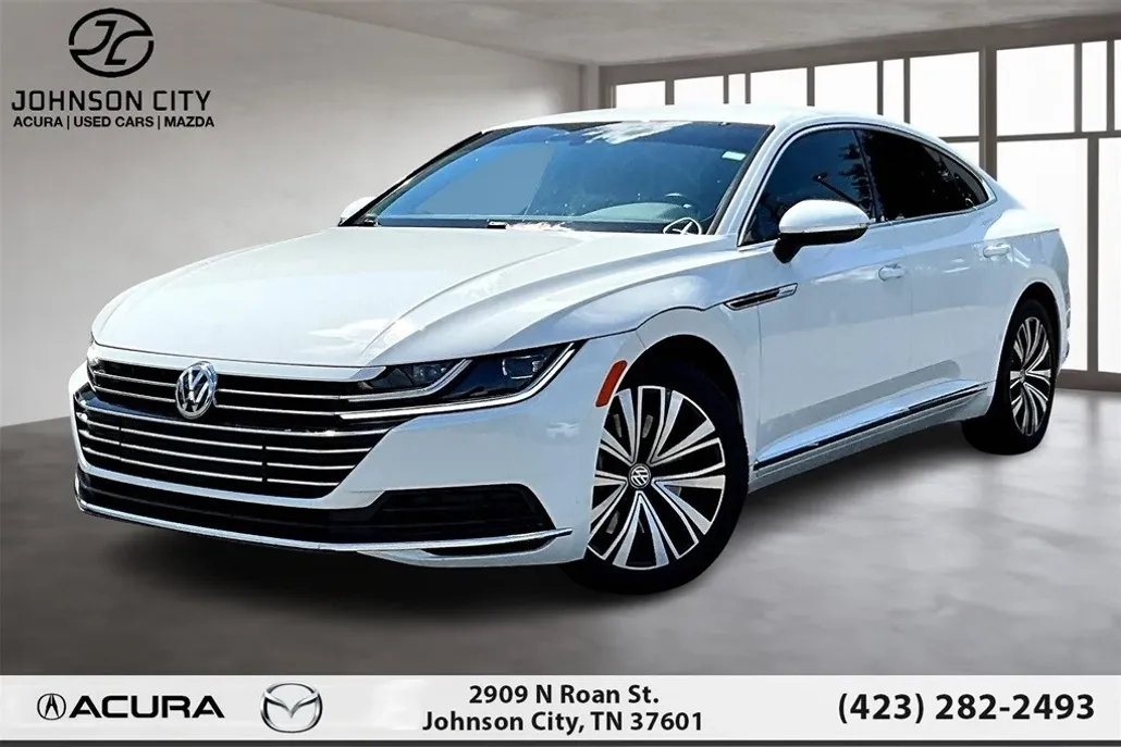 2019 Volkswagen Arteon SE photo 1