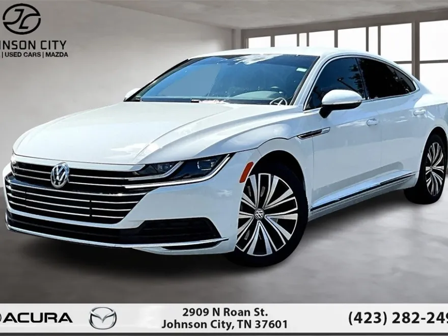 2019 Volkswagen Arteon SE photo 1