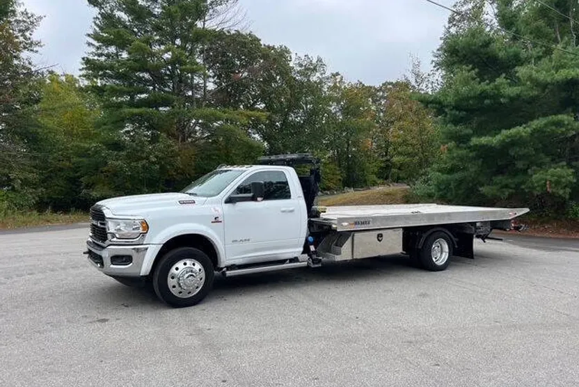 2020 Ram 5500 SLT photo 1