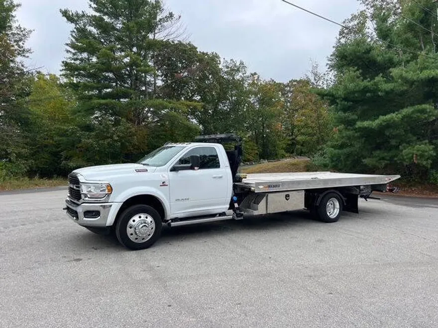 2020 Ram 5500 SLT photo 1