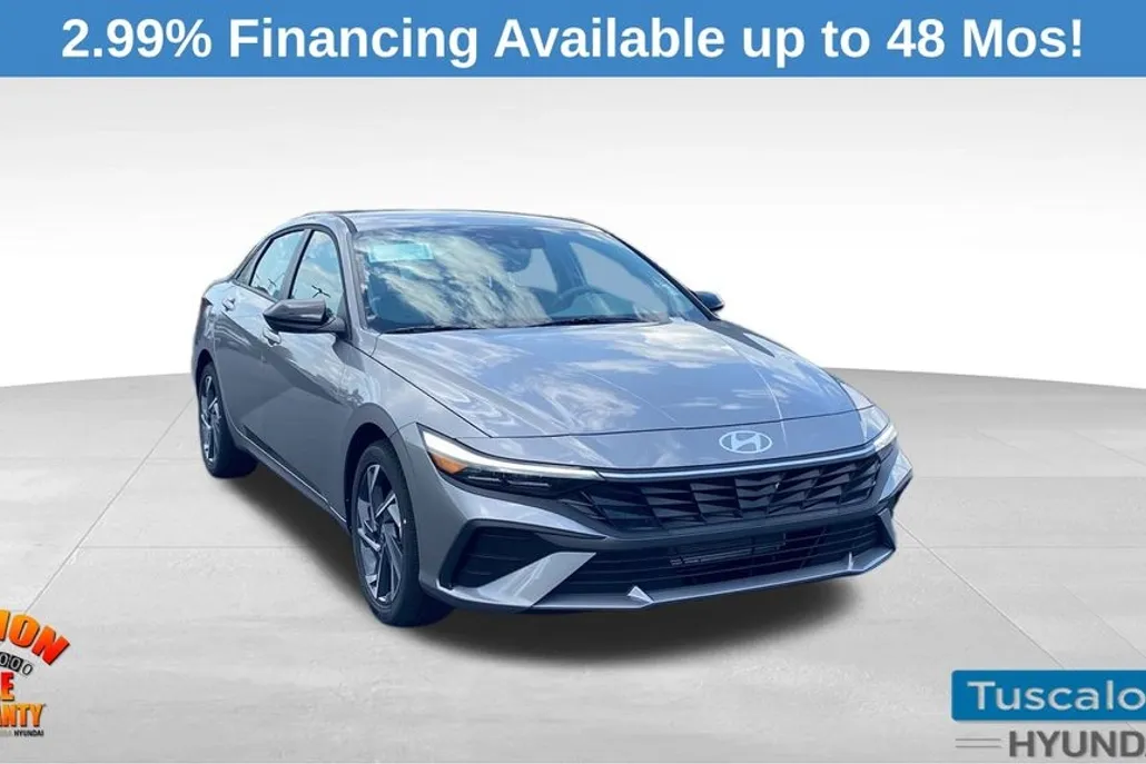 2025 Hyundai Elantra SEL Sport photo 1