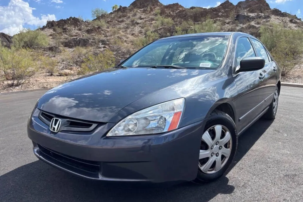 2005 Honda Accord LX photo 1