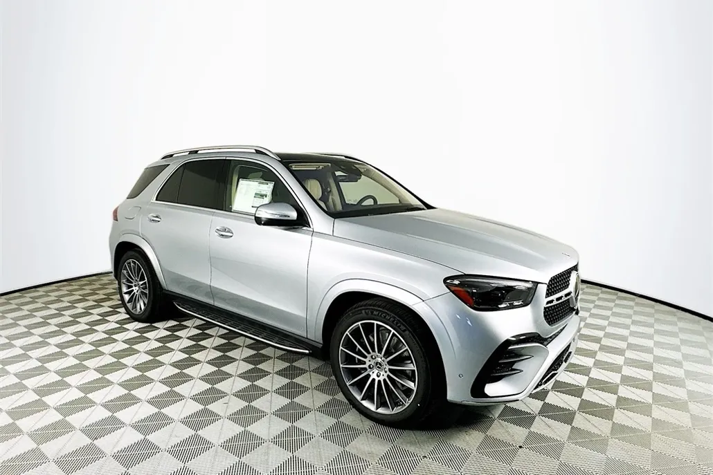 2026 Mercedes Benz GLE 450 4MATIC photo 1