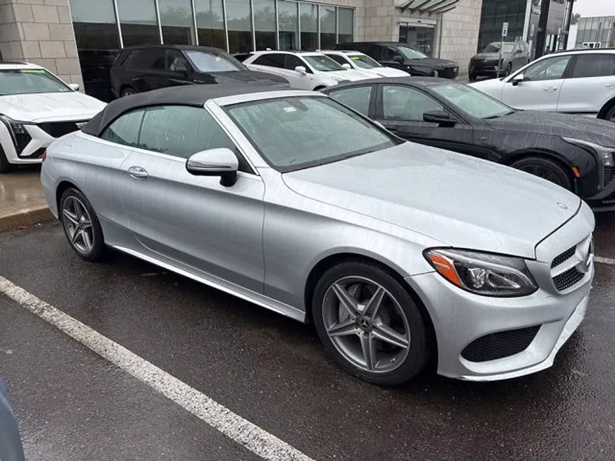2017 Mercedes Benz C 300 photo 1