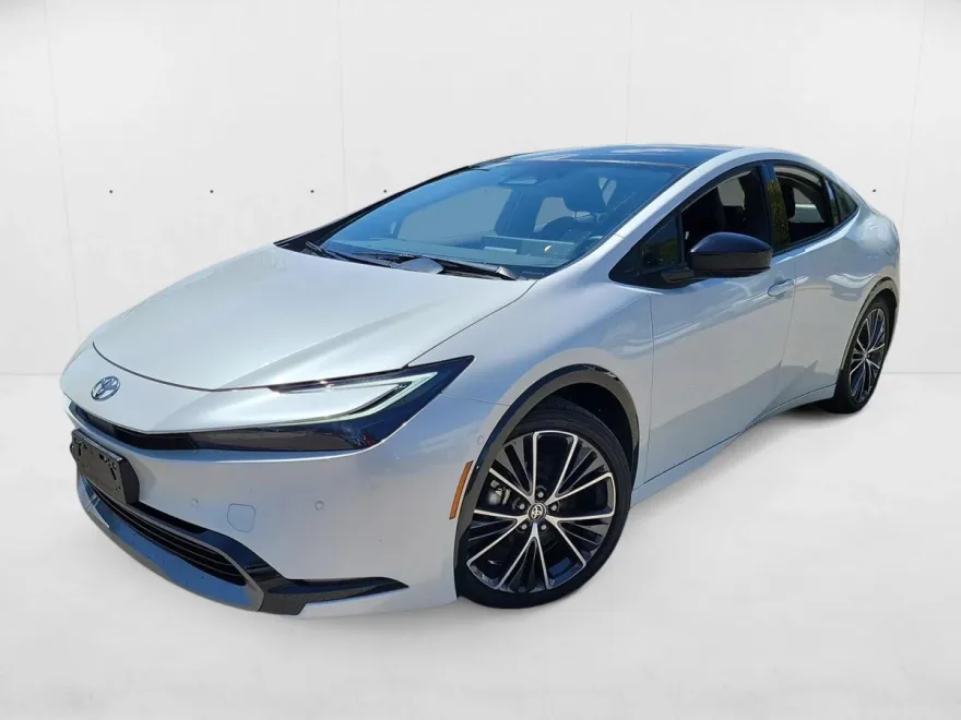 2024 Toyota Prius Limited photo 1