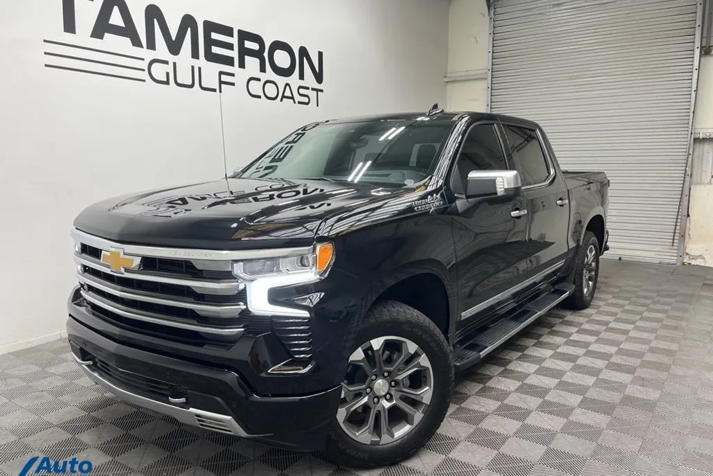 2024 Chevrolet Silverado 1500 High Country photo 1