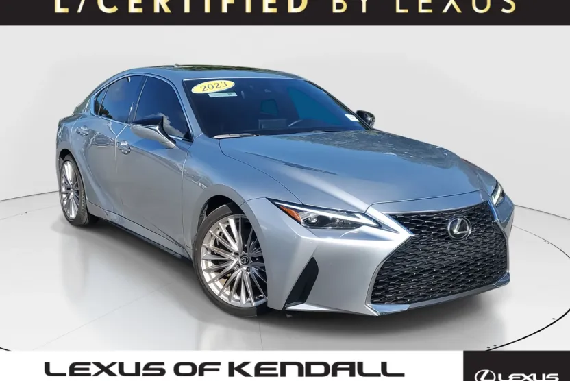 2023 Lexus IS 300 photo 1