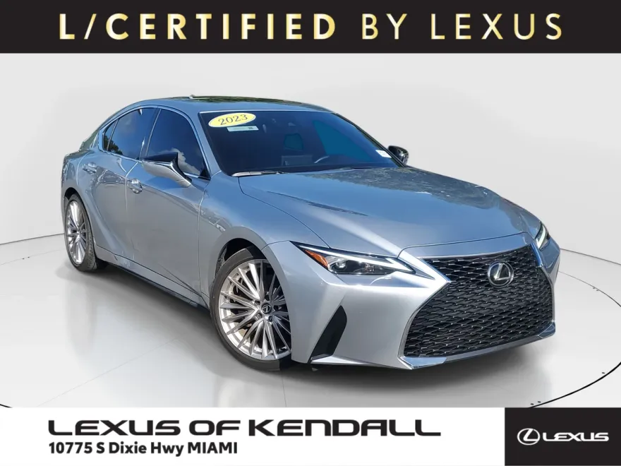 2023 Lexus IS 300 photo 1