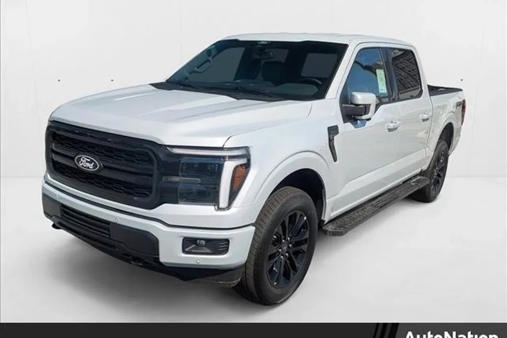 2025 Ford F-150 Lariat photo 1