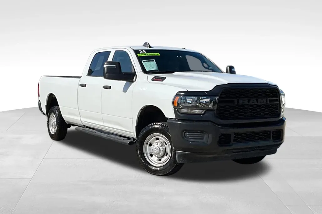 2024 Ram 2500 Tradesman photo 1