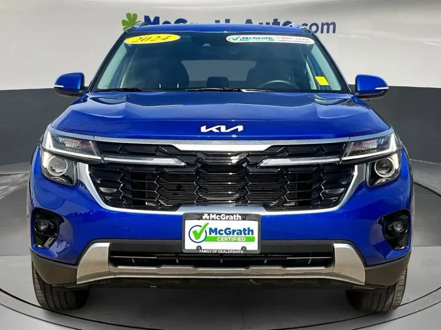 2024 Kia Seltos S photo 1