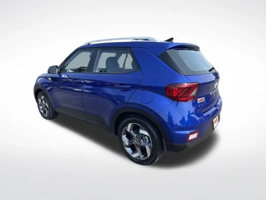 2022 Hyundai Venue SEL Limited photo 1