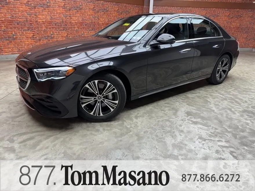 2025 Mercedes Benz E 350 4MATIC photo 1