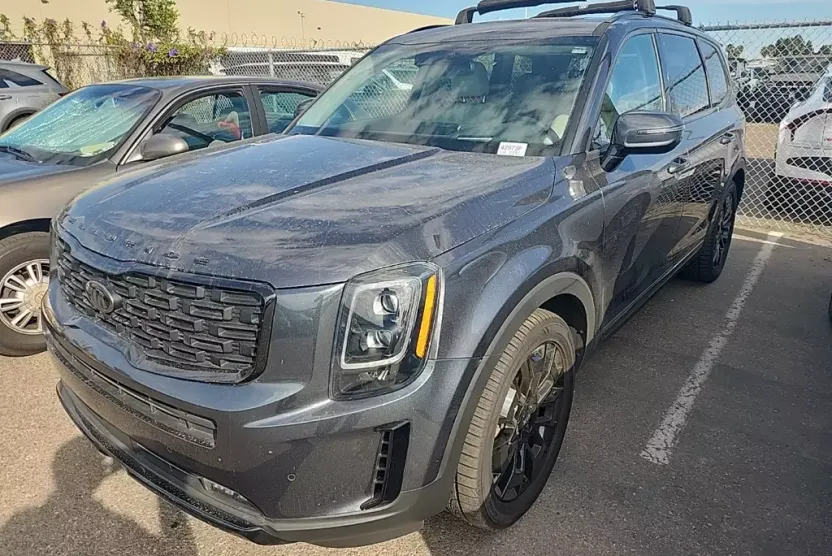 2021 Kia Telluride SX photo 1