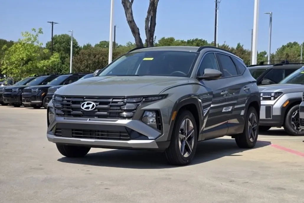 2026 Hyundai Tucson SEL photo 1