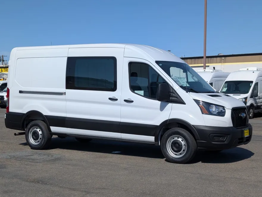2023 Ford Transit photo 1