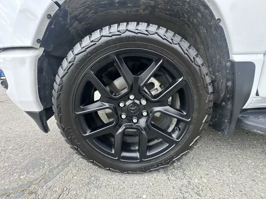 2023 Ram 1500 Laramie photo 1