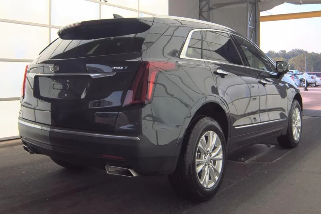 2023 Cadillac XT5 Luxury photo 1
