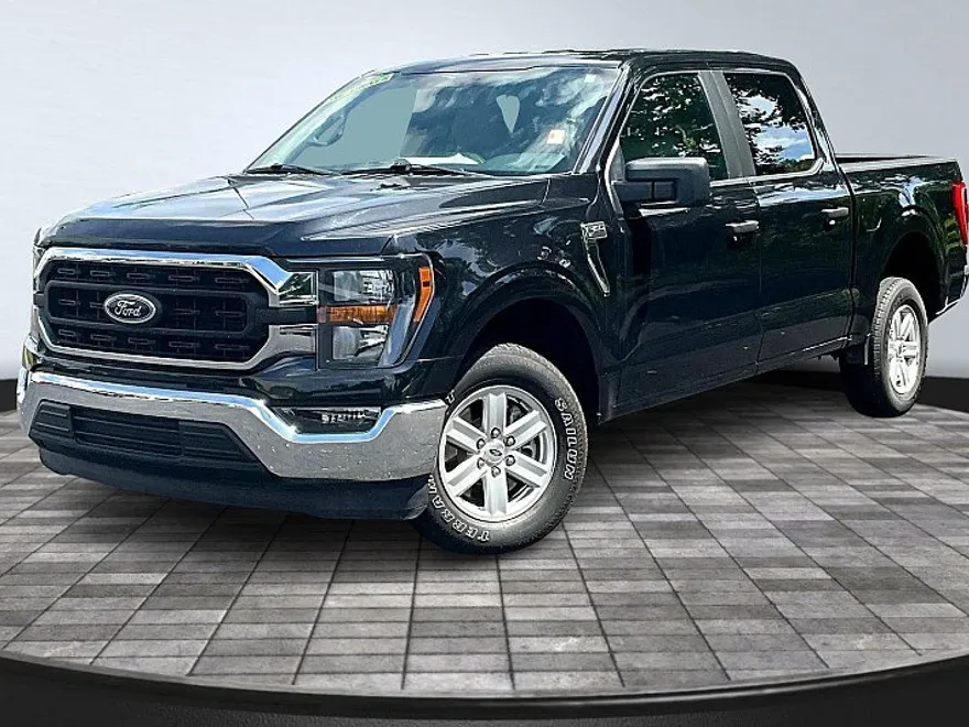2023 Ford F-150 XLT photo 1