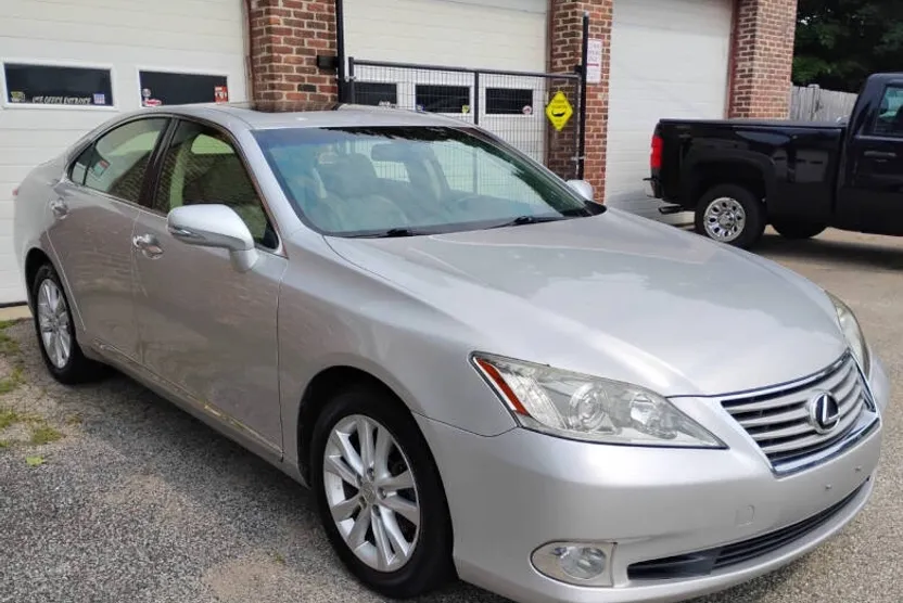 2012 Lexus ES 350 photo 1