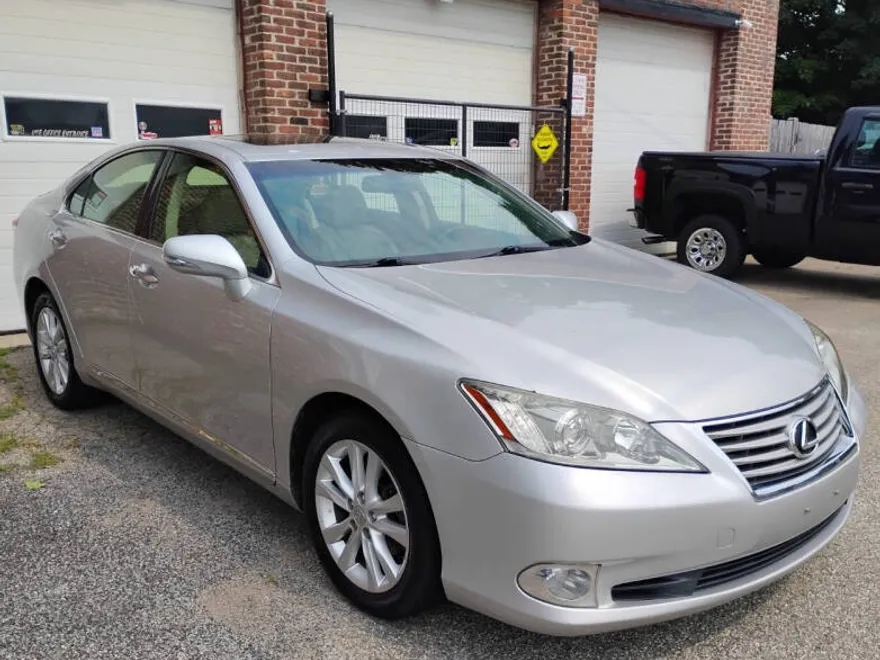 2012 Lexus ES 350 photo 1