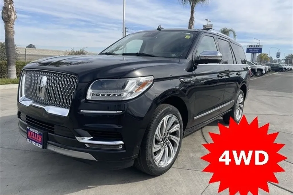 2021 Lincoln Navigator Black Label photo 1