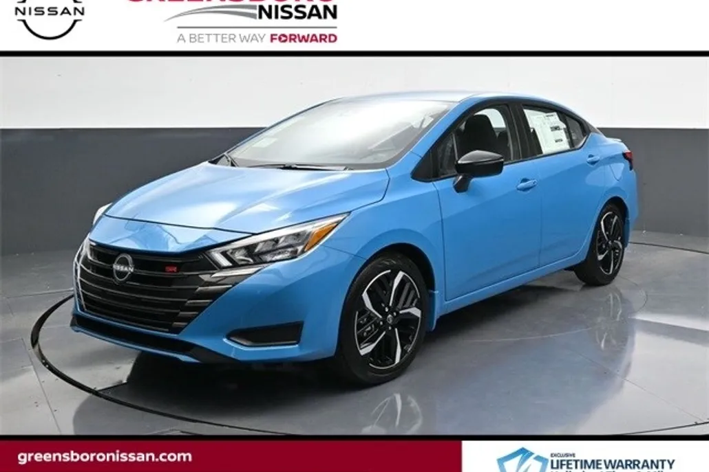 2025 Nissan Versa 1.6 SR photo 1
